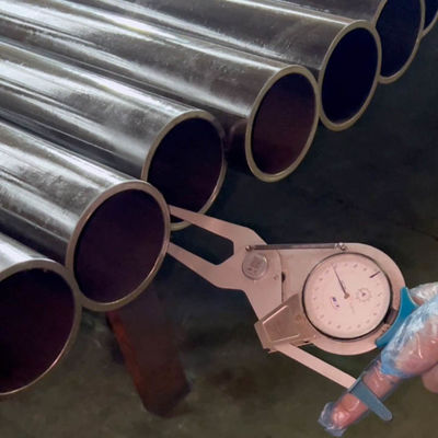 45MnMoB Haute Résistance à la Traction Résistant à la Corrosion Tube de forage pétrolier d'ingénierie de précision